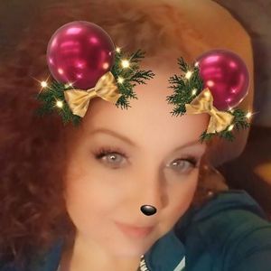 Meet your Posher, Chrissy